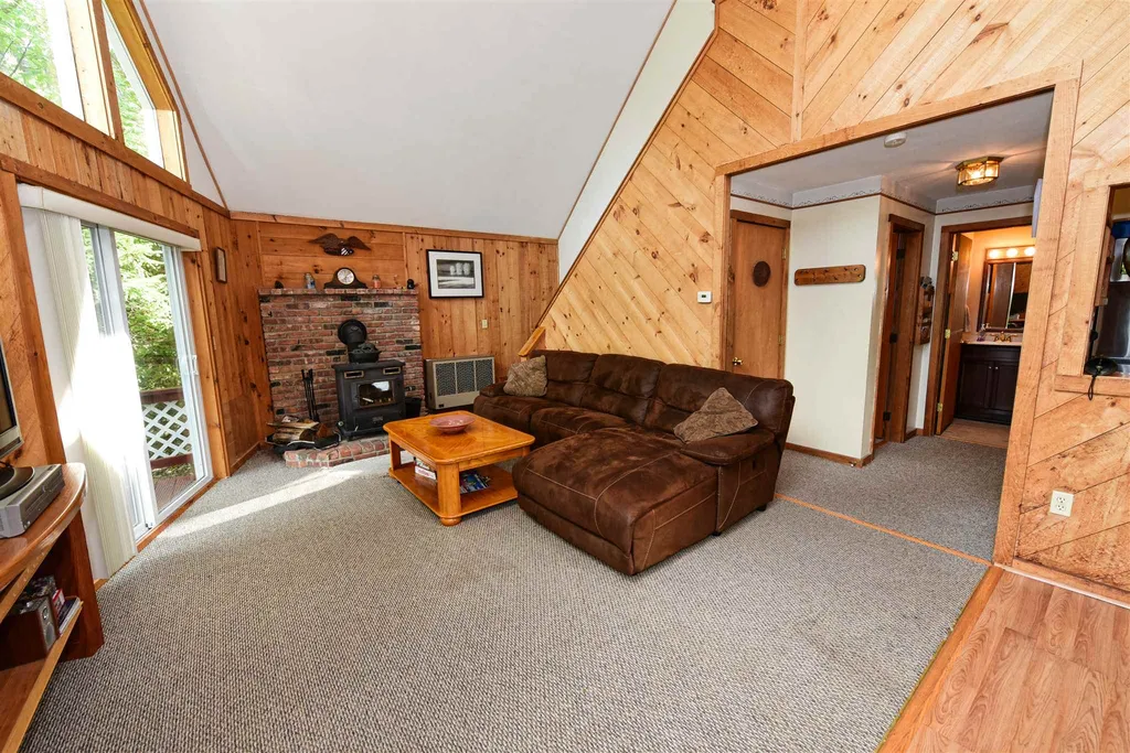 34 Oak Ridge Road Madison NH 03849