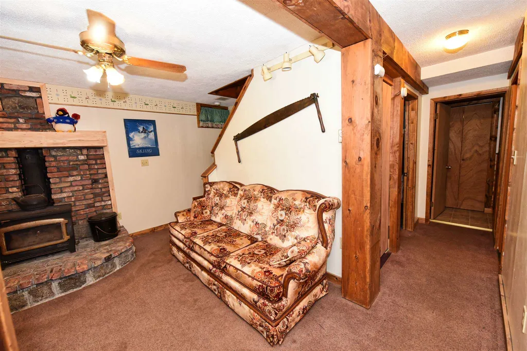 34 Oak Ridge Road Madison NH 03849