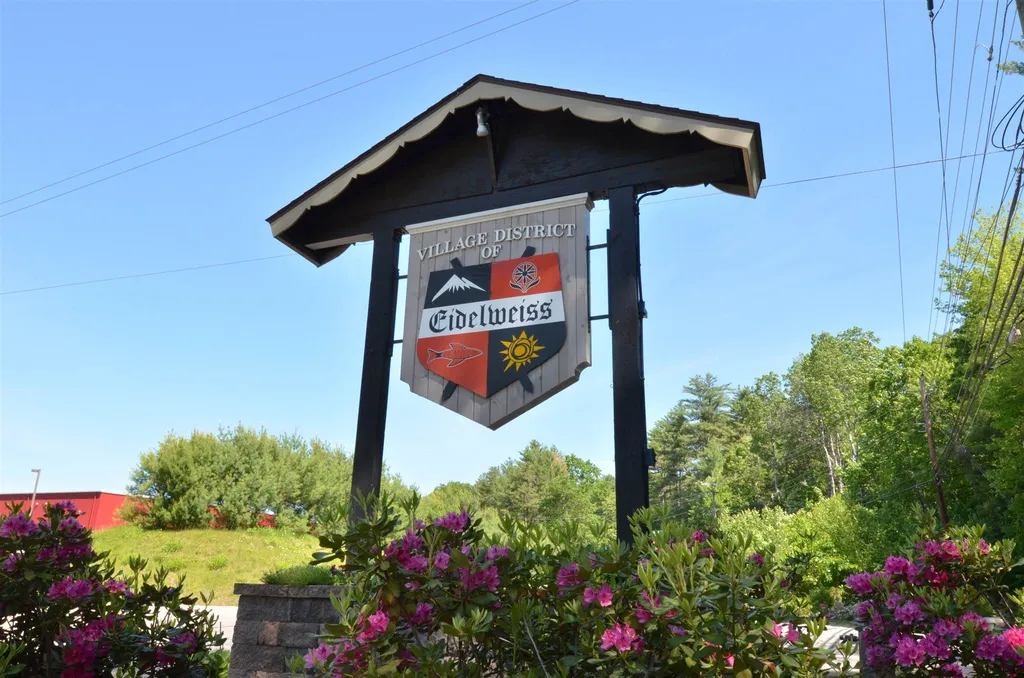 34 Oak Ridge Road Madison NH 03849