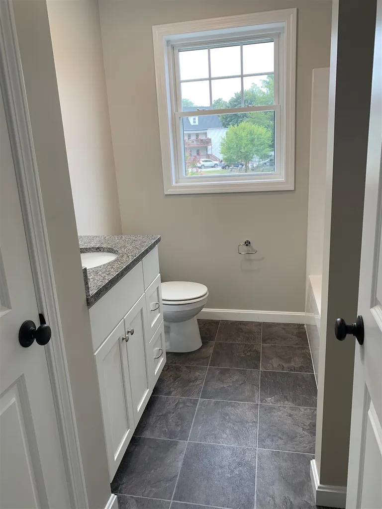 400 Porter Street Manchester NH 03103