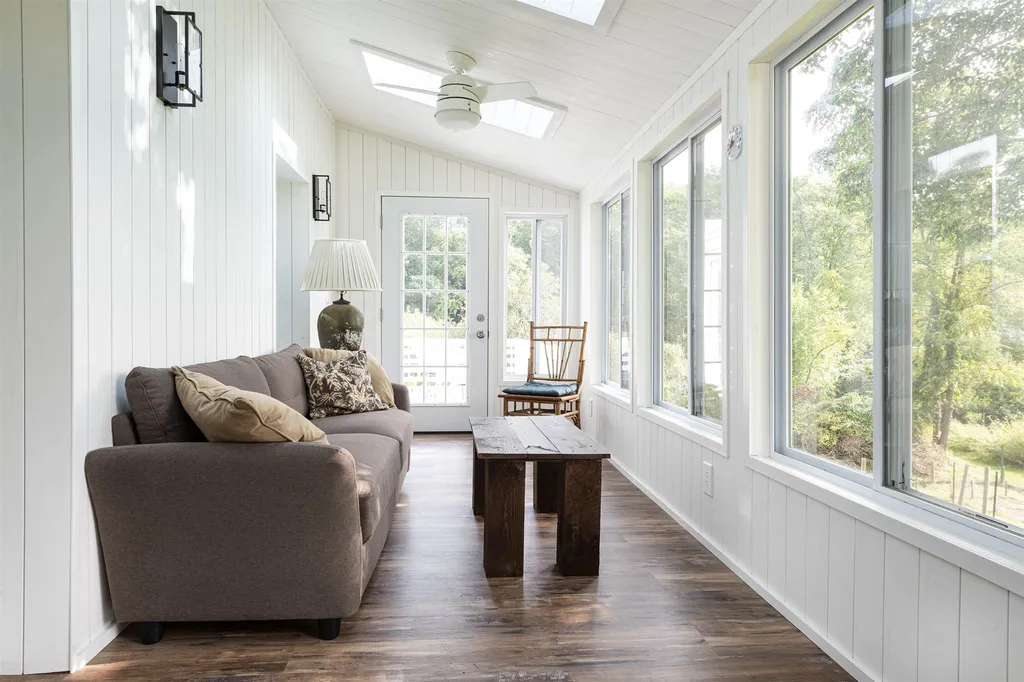 102 Brave Boat Harbor Road Kittery ME 03905-5232