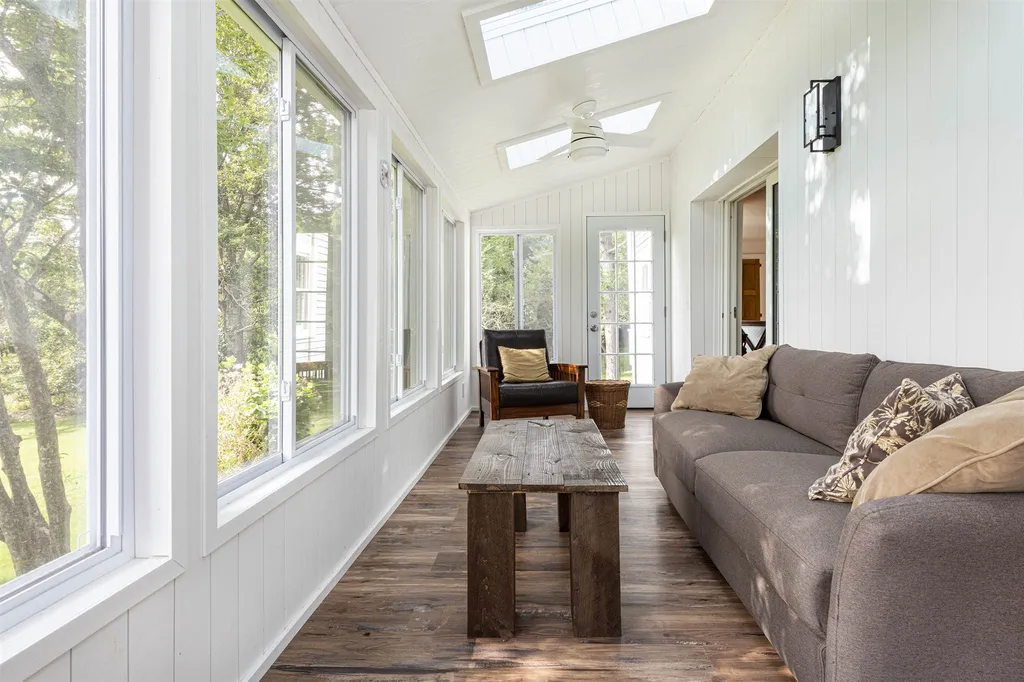 102 Brave Boat Harbor Road Kittery ME 03905-5232