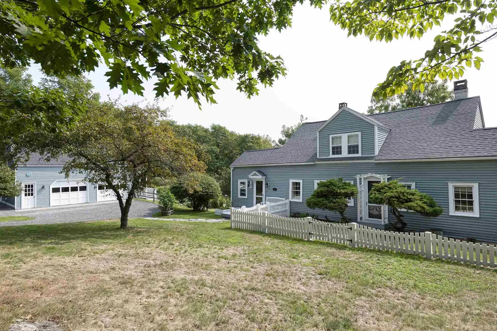 102 Brave Boat Harbor Road Kittery ME 03905-5232