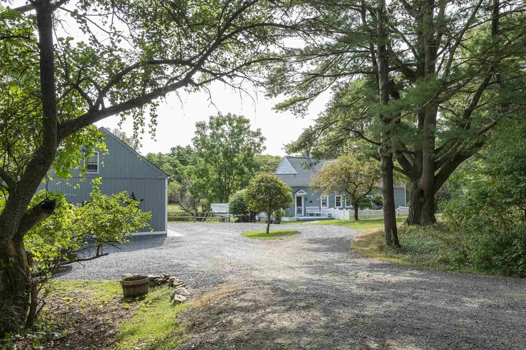 102 Brave Boat Harbor Road Kittery ME 03905-5232