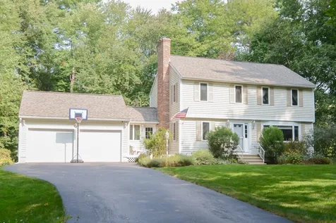 19 Acacia Street Merrimack NH 03054