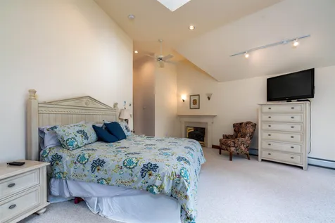 77 Winterbird Ridge Road Stowe VT 05672