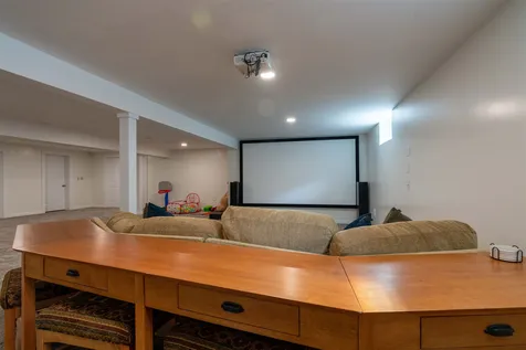 77 Winterbird Ridge Road Stowe VT 05672