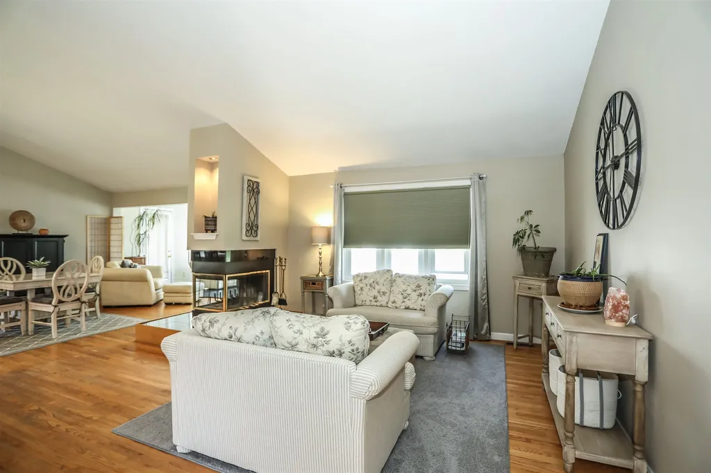 1 Highview Terrace Manchester NH 03104