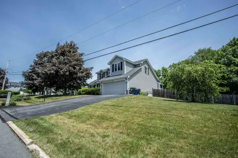 1 Highview Terrace Manchester NH 03104