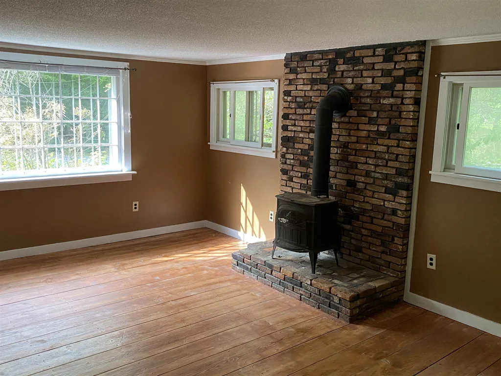 322 Hill Road Brookline VT 05345