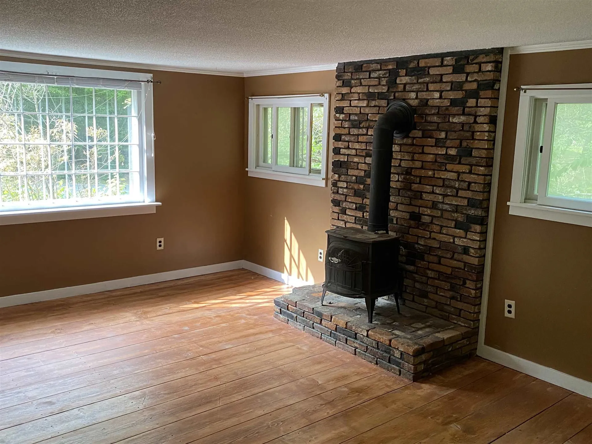 322 Hill Road Brookline VT 05345