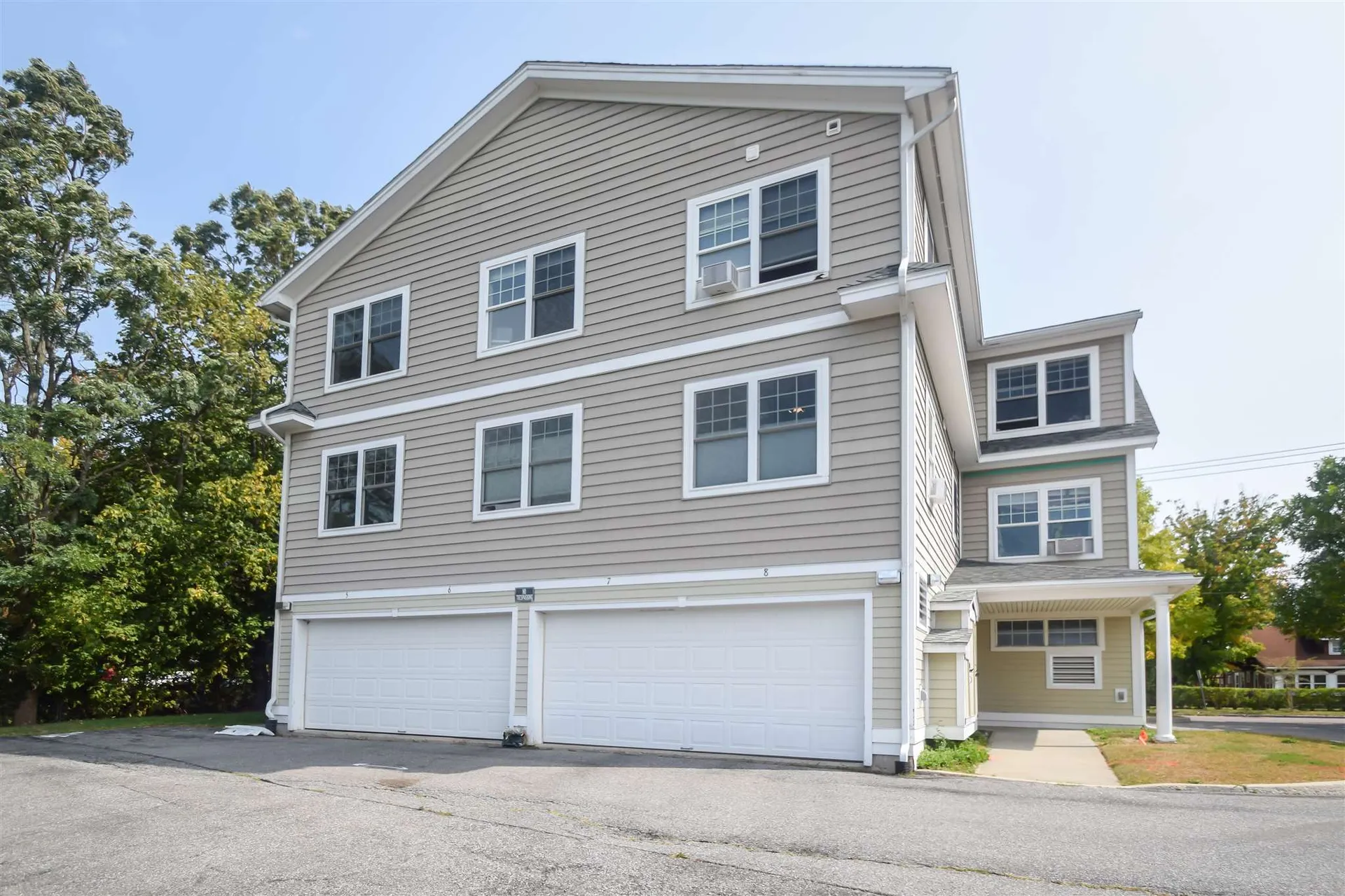 354 Manhattan Drive Burlington VT 05401