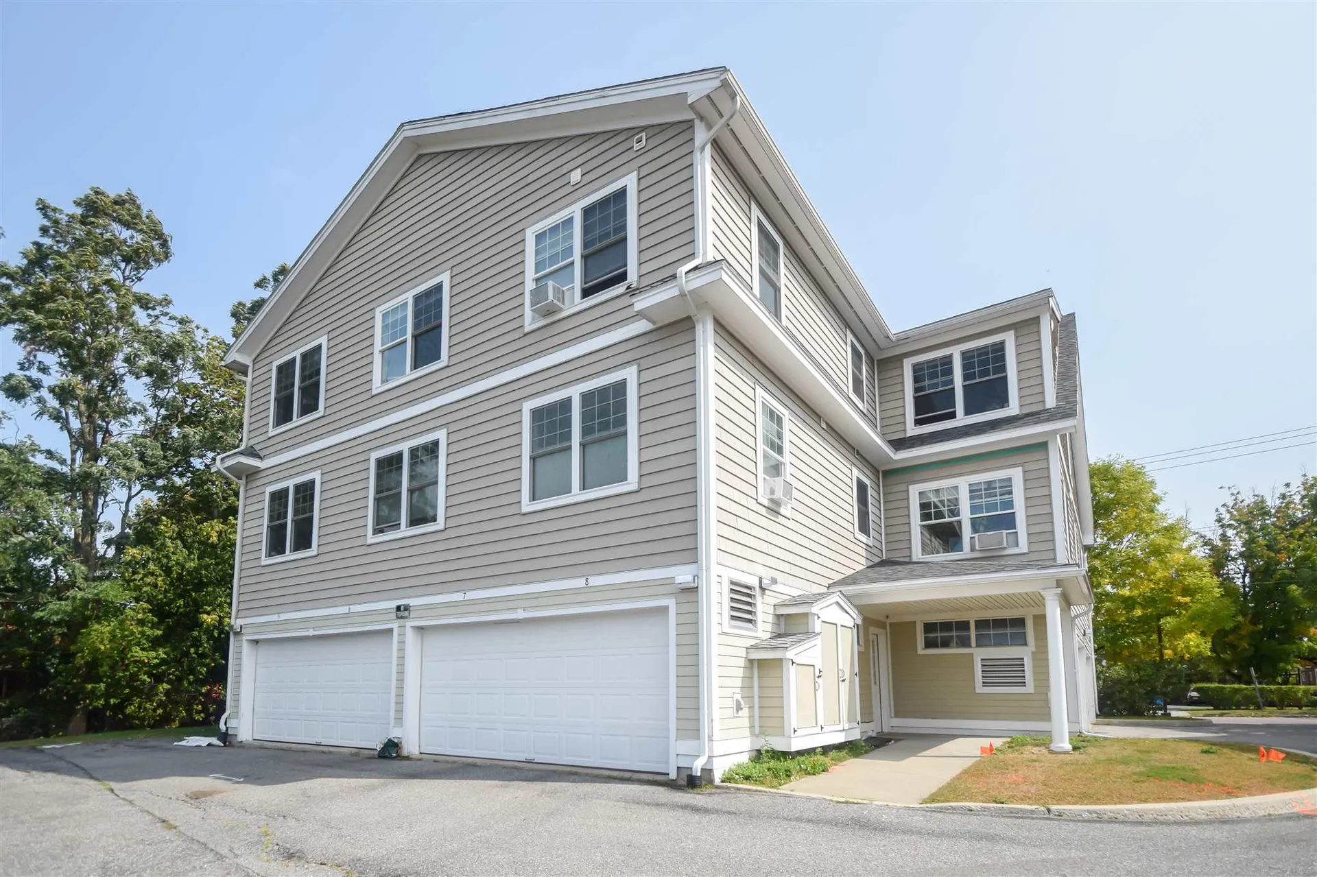 354 Manhattan Drive Burlington VT 05401