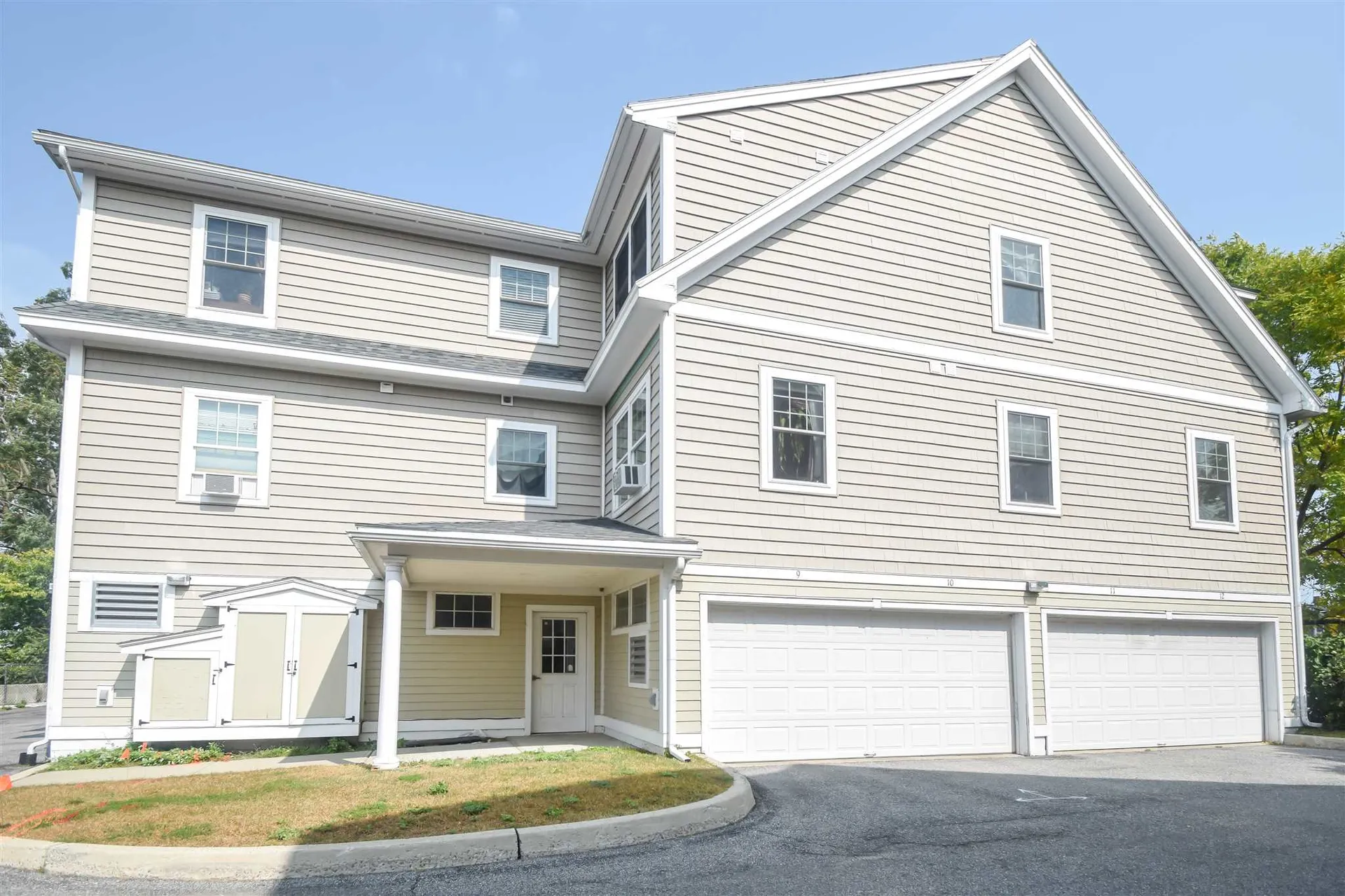 354 Manhattan Drive Burlington VT 05401