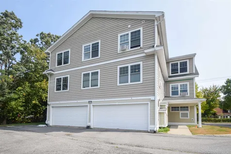 354 Manhattan Drive Burlington VT 05401