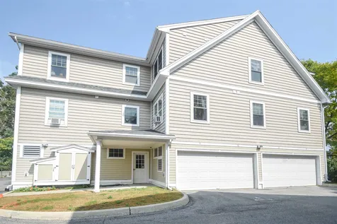 354 Manhattan Drive Burlington VT 05401