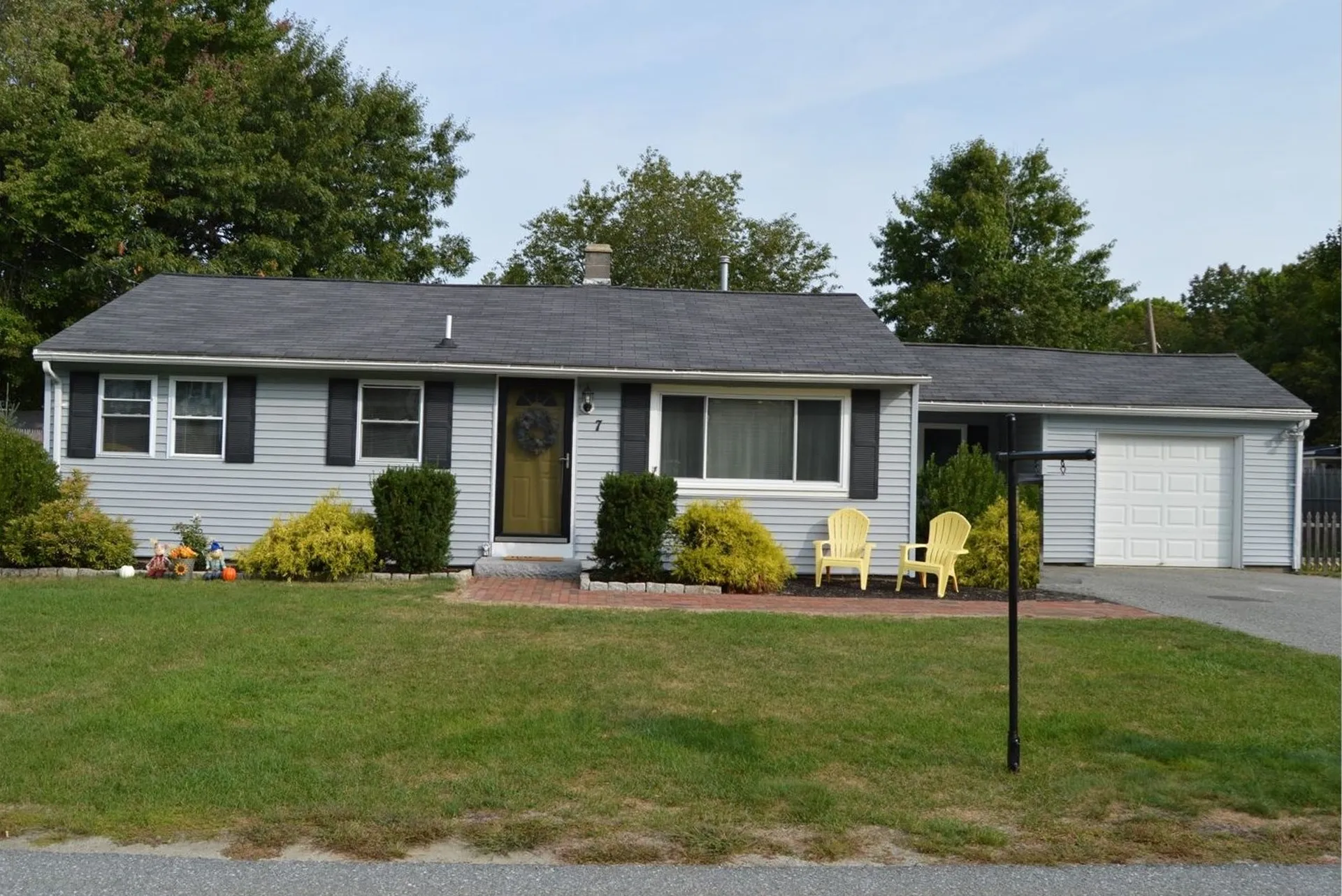 7 Muse Terrace Salem NH 03079