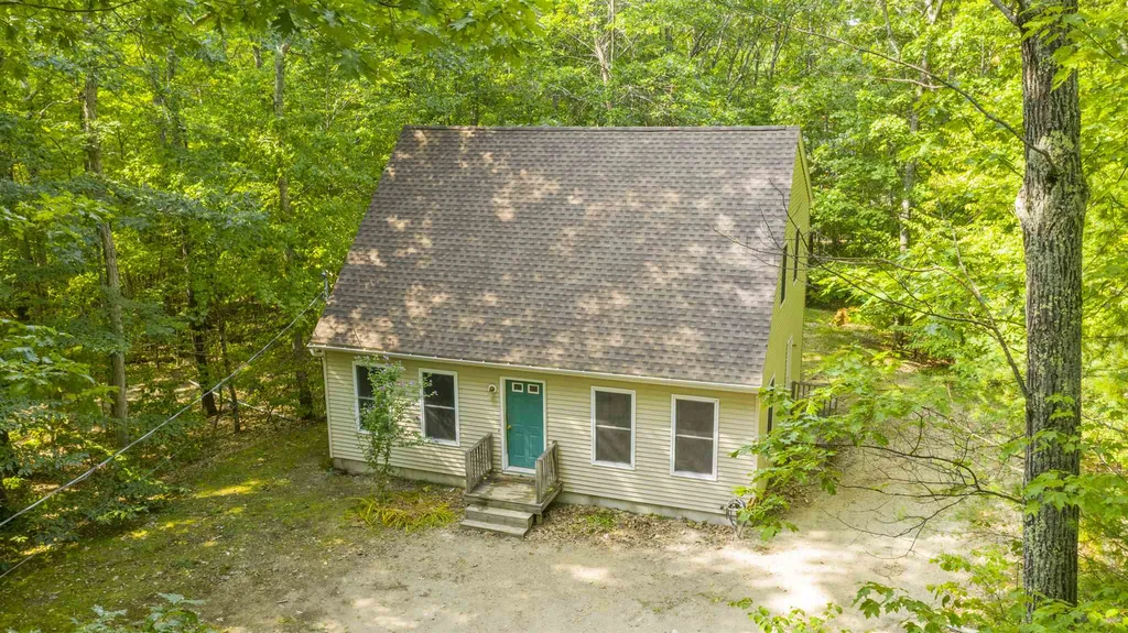 13 Evergreen Drive Moultonborough NH 03254