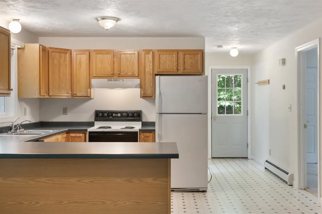 13 Evergreen Drive Moultonborough NH 03254