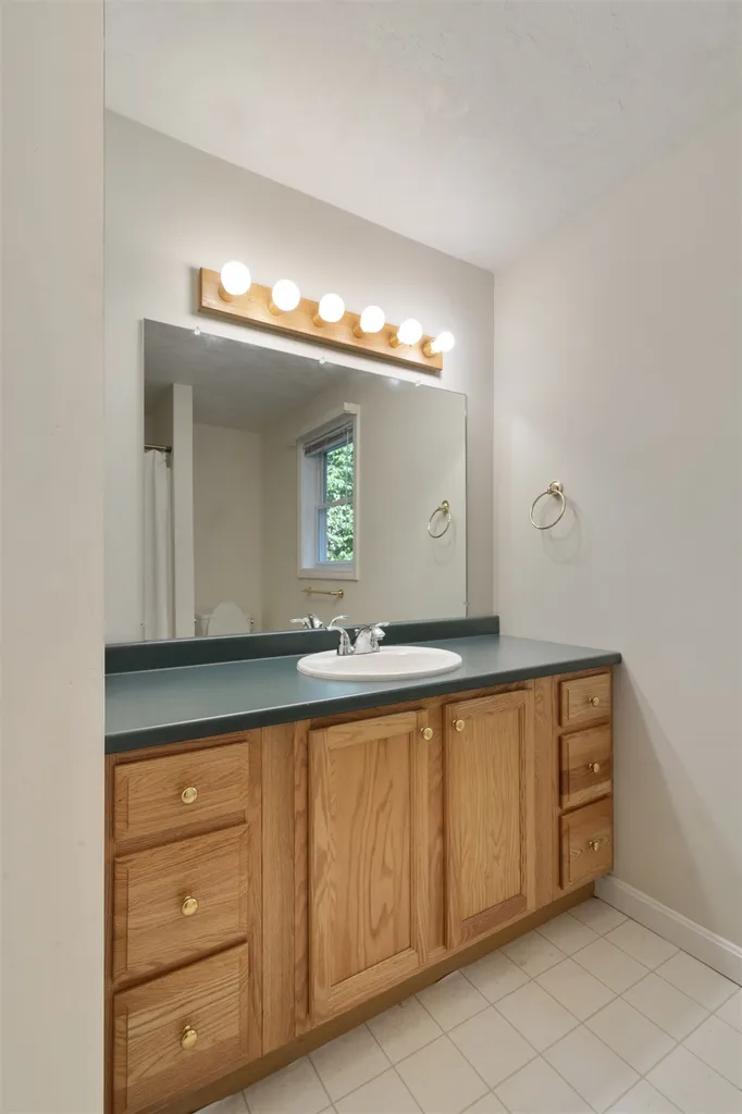 13 Evergreen Drive Moultonborough NH 03254