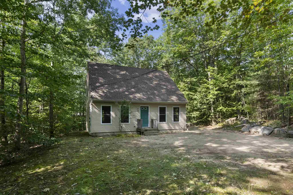 13 Evergreen Drive Moultonborough NH 03254