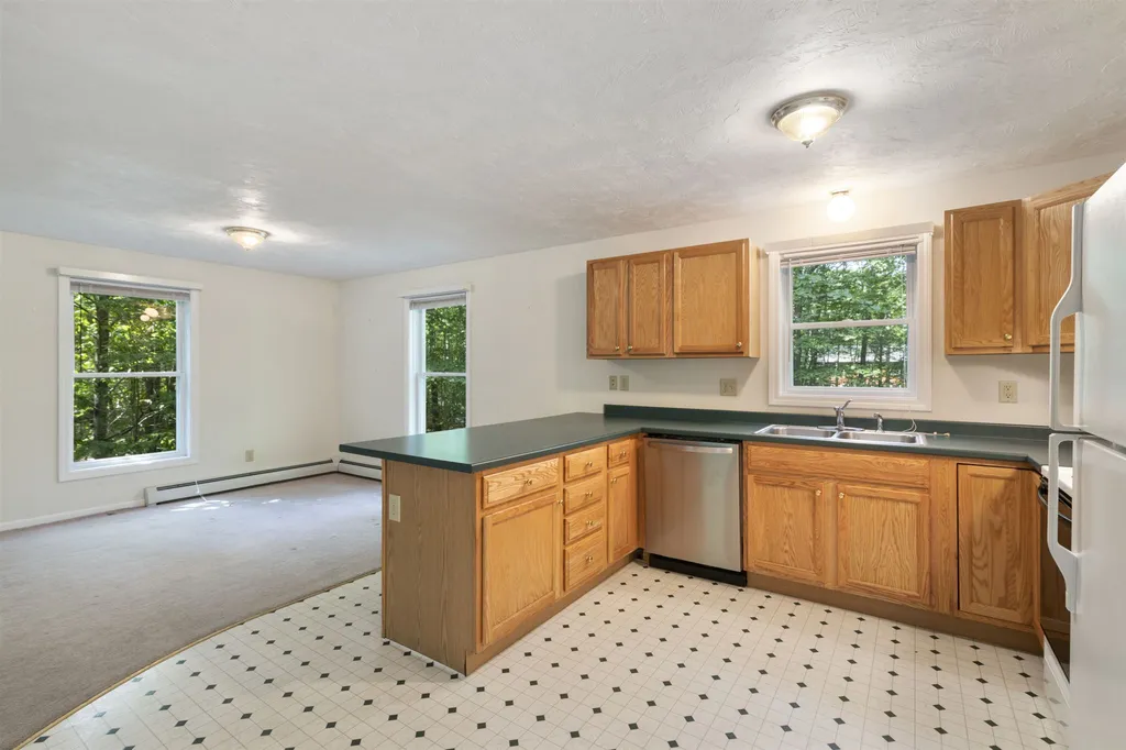 13 Evergreen Drive Moultonborough NH 03254