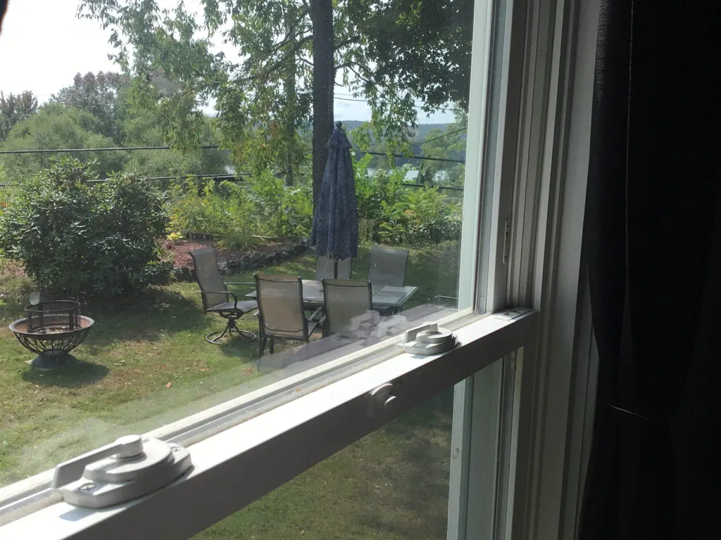 422 Brattleboro Road Hinsdale NH 03451