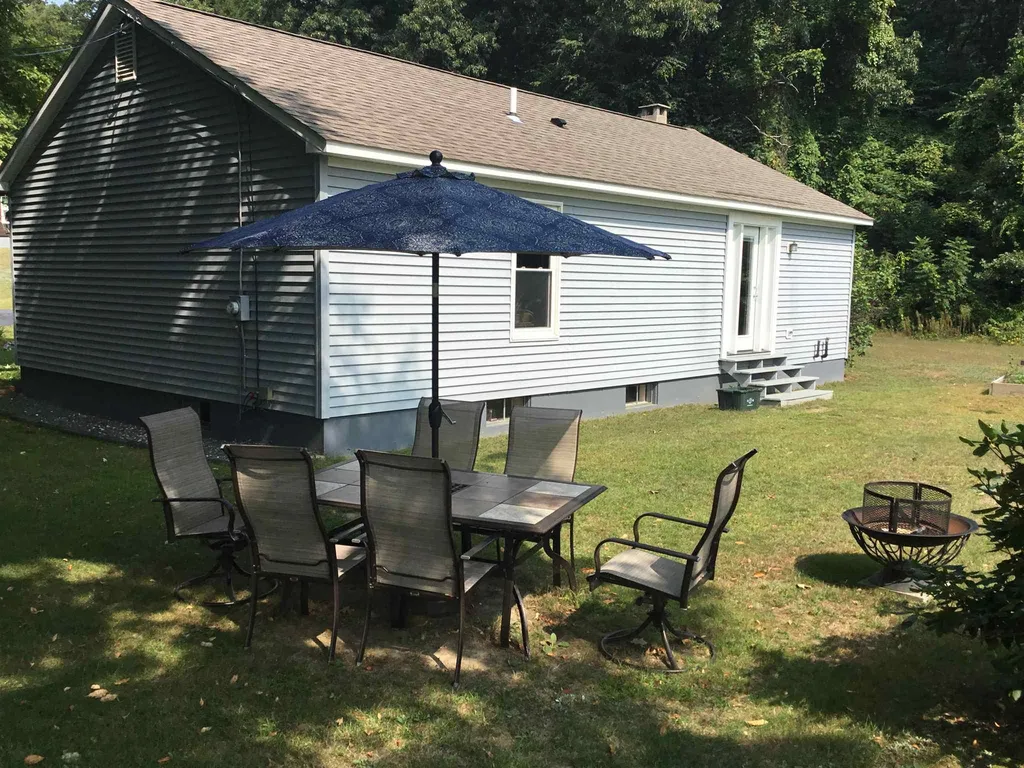 422 Brattleboro Road Hinsdale NH 03451