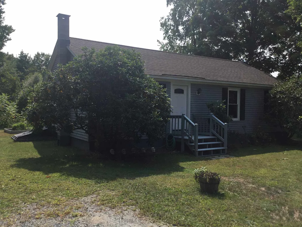 422 Brattleboro Road Hinsdale NH 03451