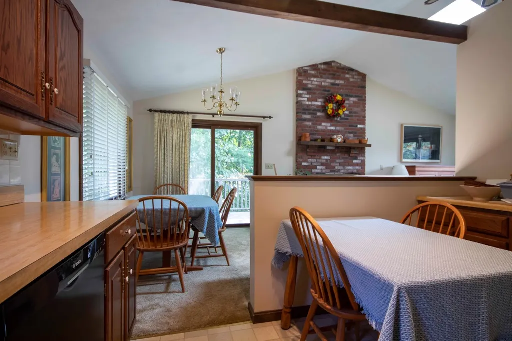 3 Fairway Road Londonderry NH 03053