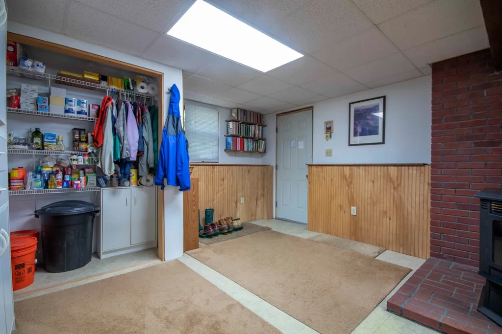 3 Fairway Road Londonderry NH 03053