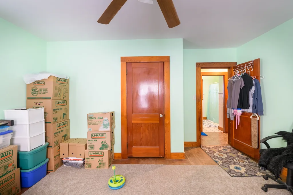 29 Russell Street Nashua NH 03060
