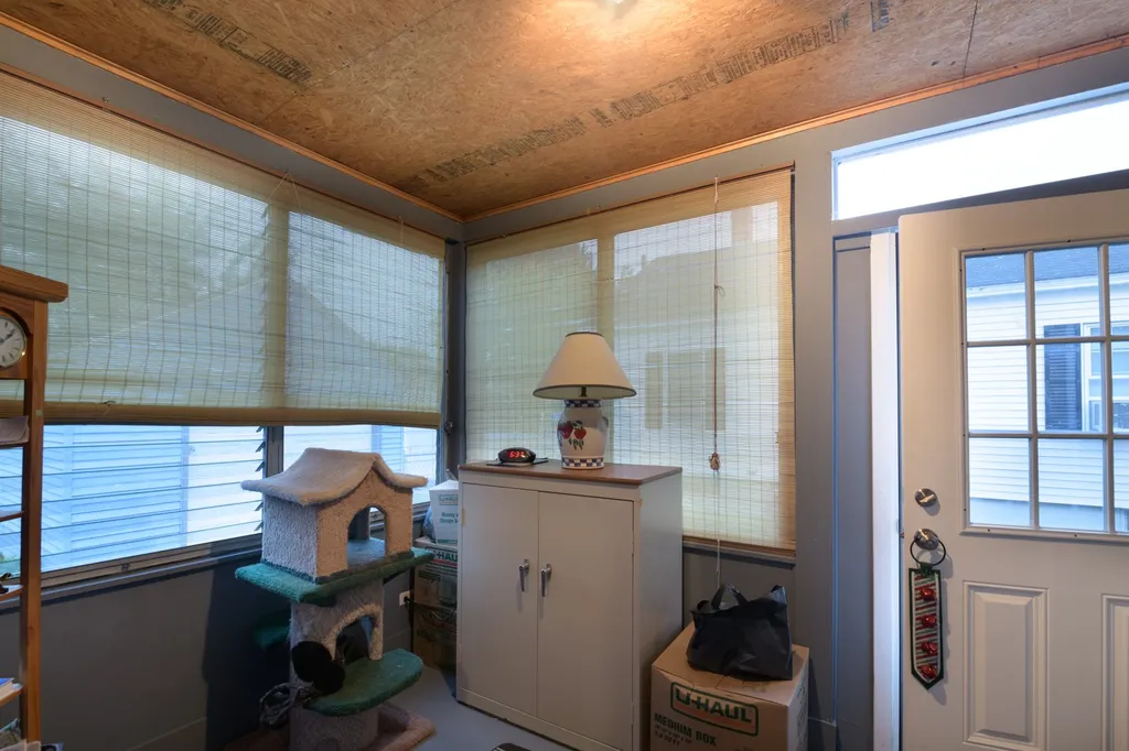29 Russell Street Nashua NH 03060