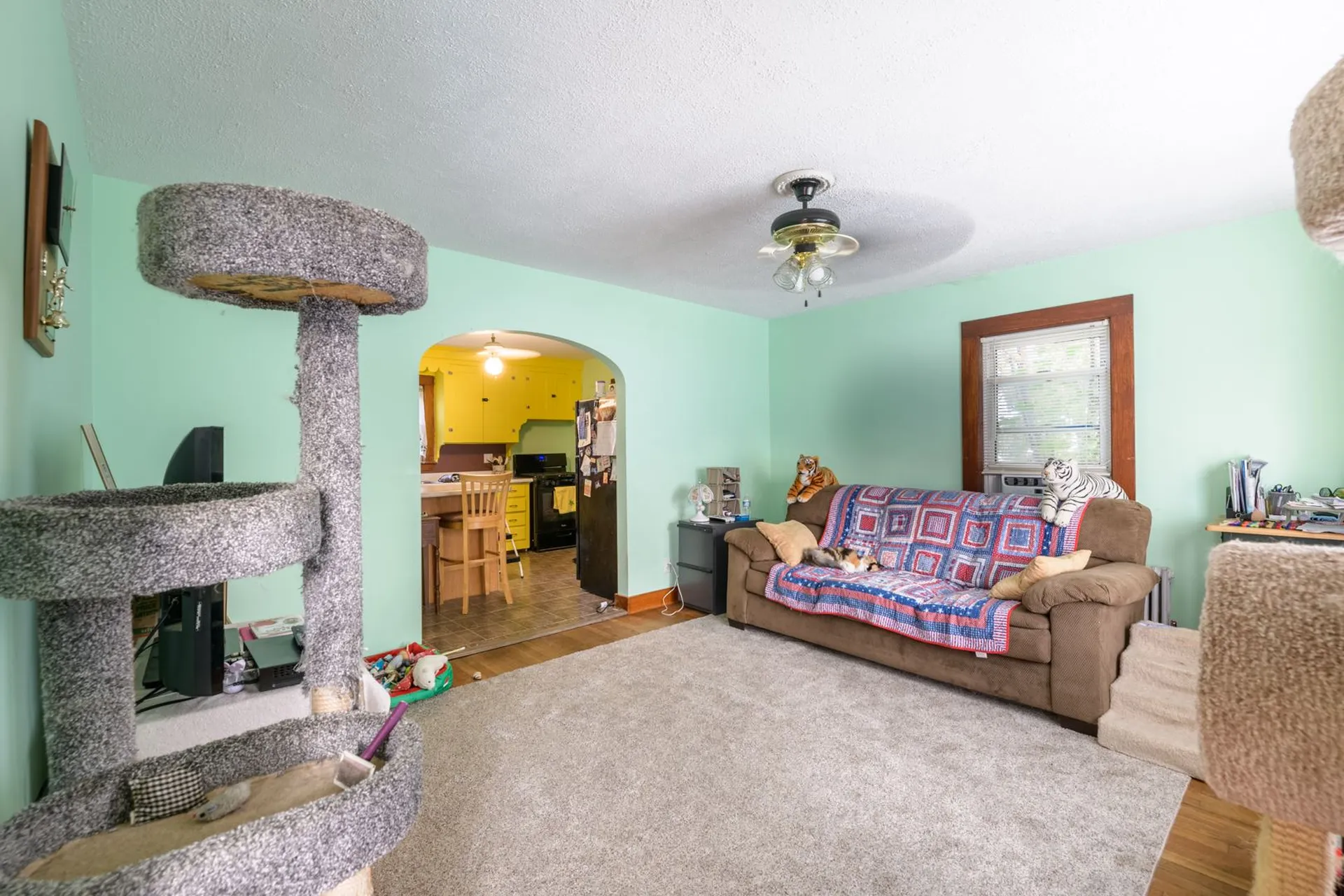 29 Russell Street Nashua NH 03060