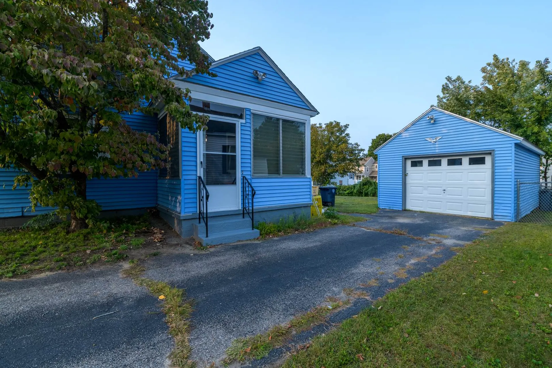 29 Russell Street Nashua NH 03060