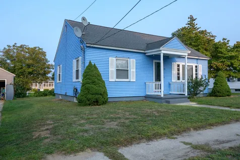 29 Russell Street Nashua NH 03060