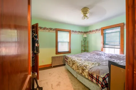 29 Russell Street Nashua NH 03060