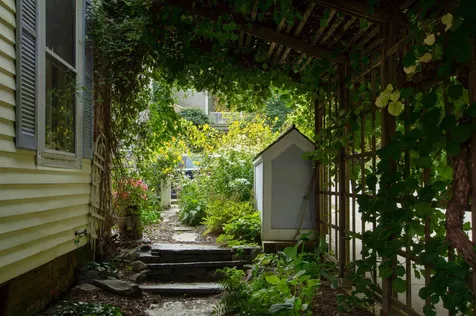 80 Chapin Street Brattleboro VT 05301