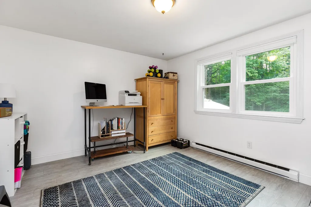 33 Raeder Drive Stratham NH 03885