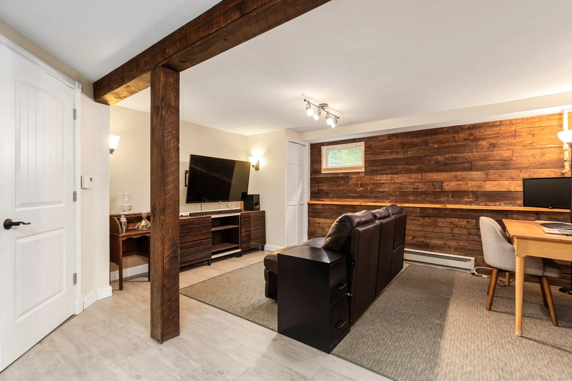 33 Raeder Drive Stratham NH 03885