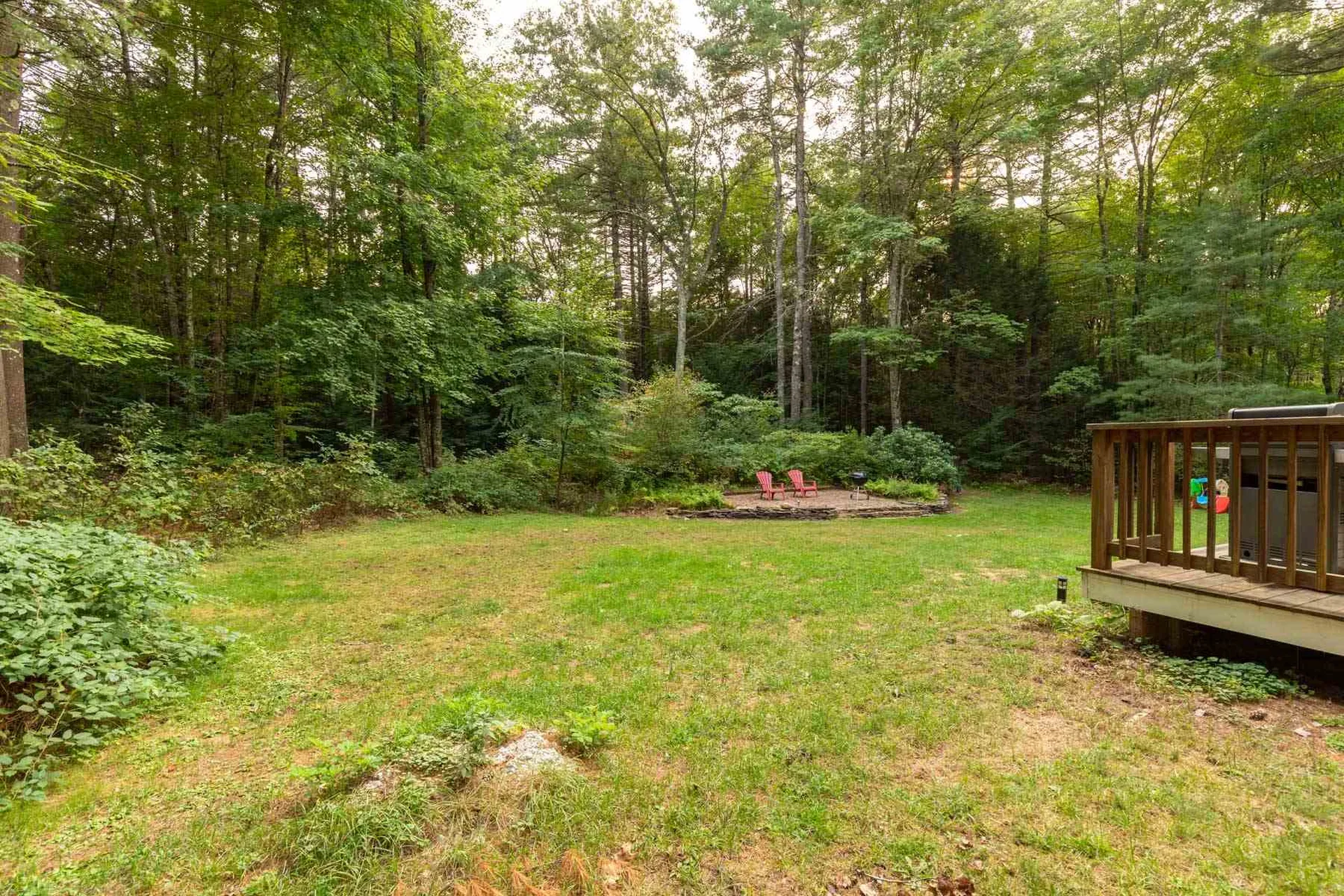 33 Raeder Drive Stratham NH 03885