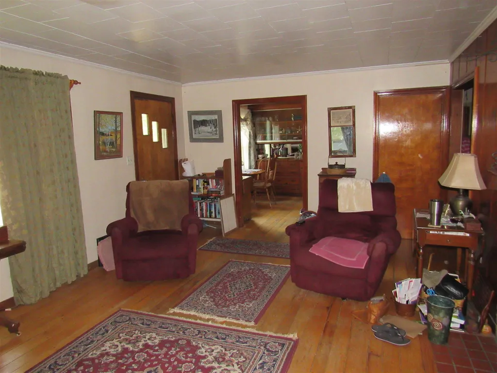 31 Hillside Avenue Keene NH 03431