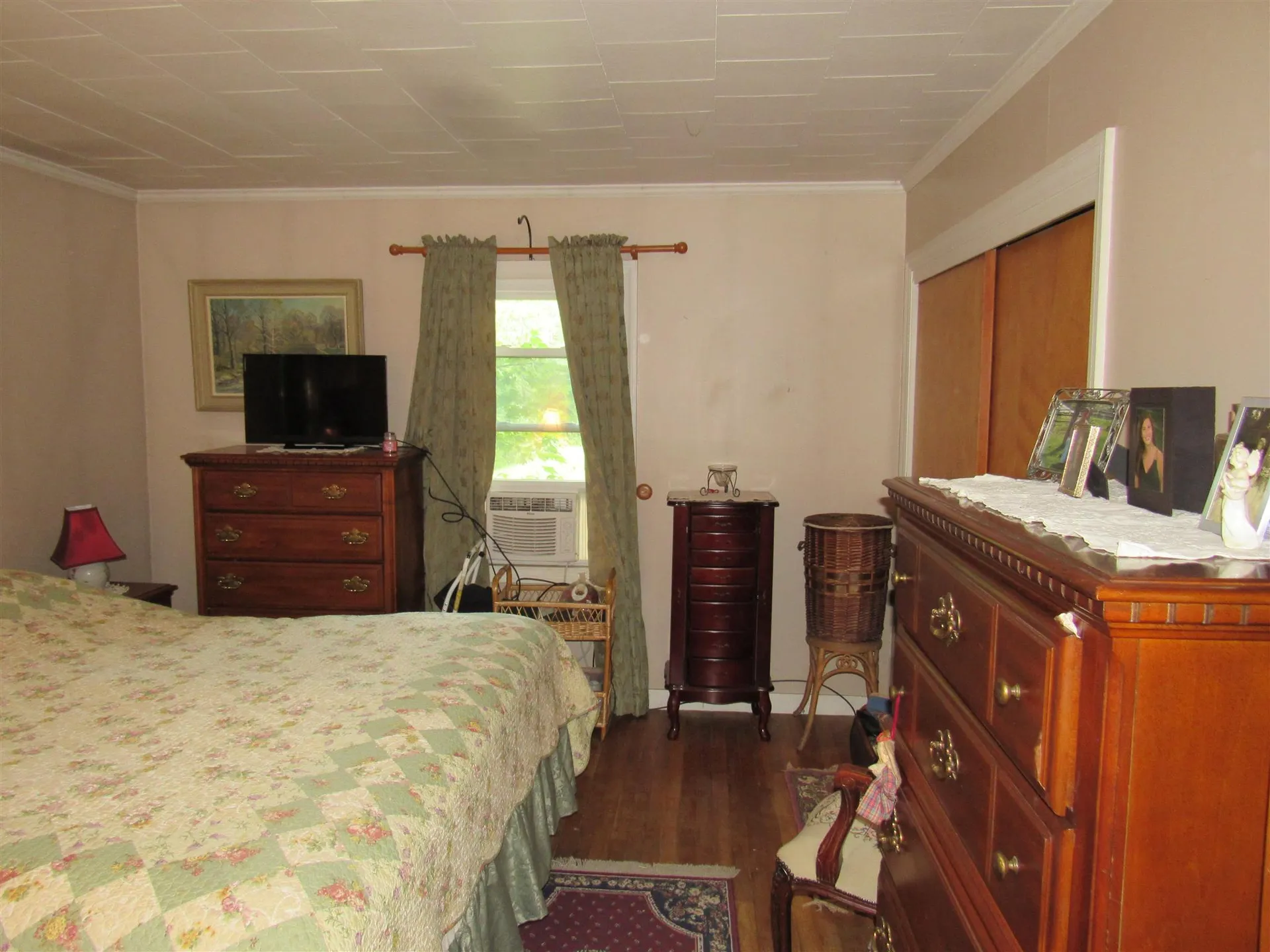 31 Hillside Avenue Keene NH 03431