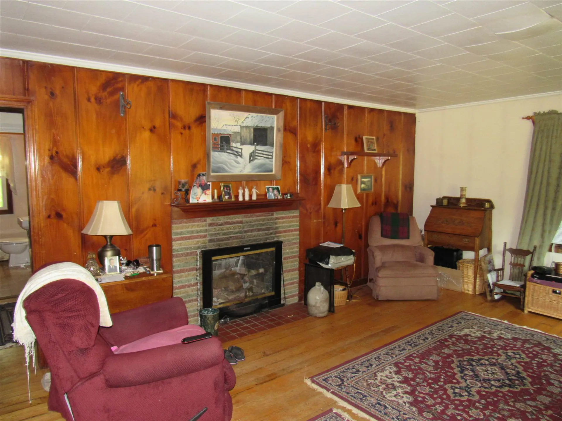 31 Hillside Avenue Keene NH 03431