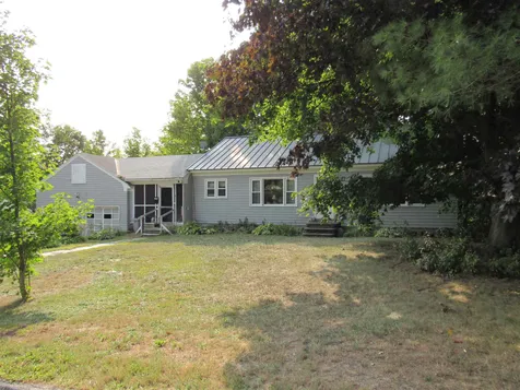 31 Hillside Avenue Keene NH 03431