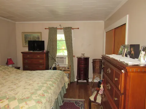 31 Hillside Avenue Keene NH 03431