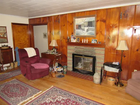 31 Hillside Avenue Keene NH 03431