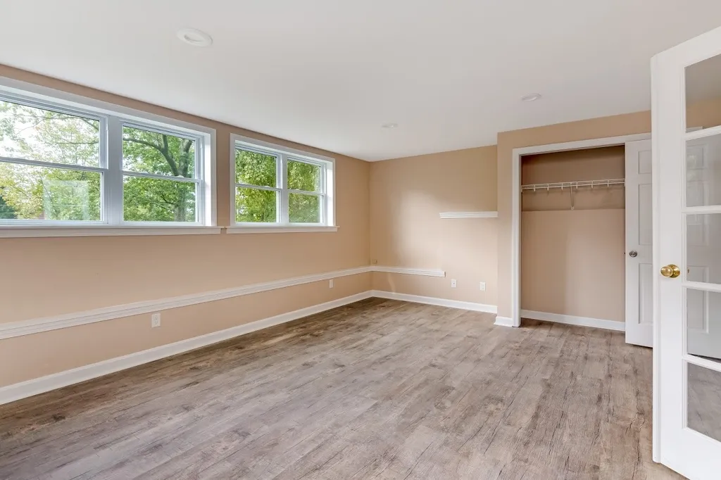 2391 Oak Hill Road Williston VT 05495-7042