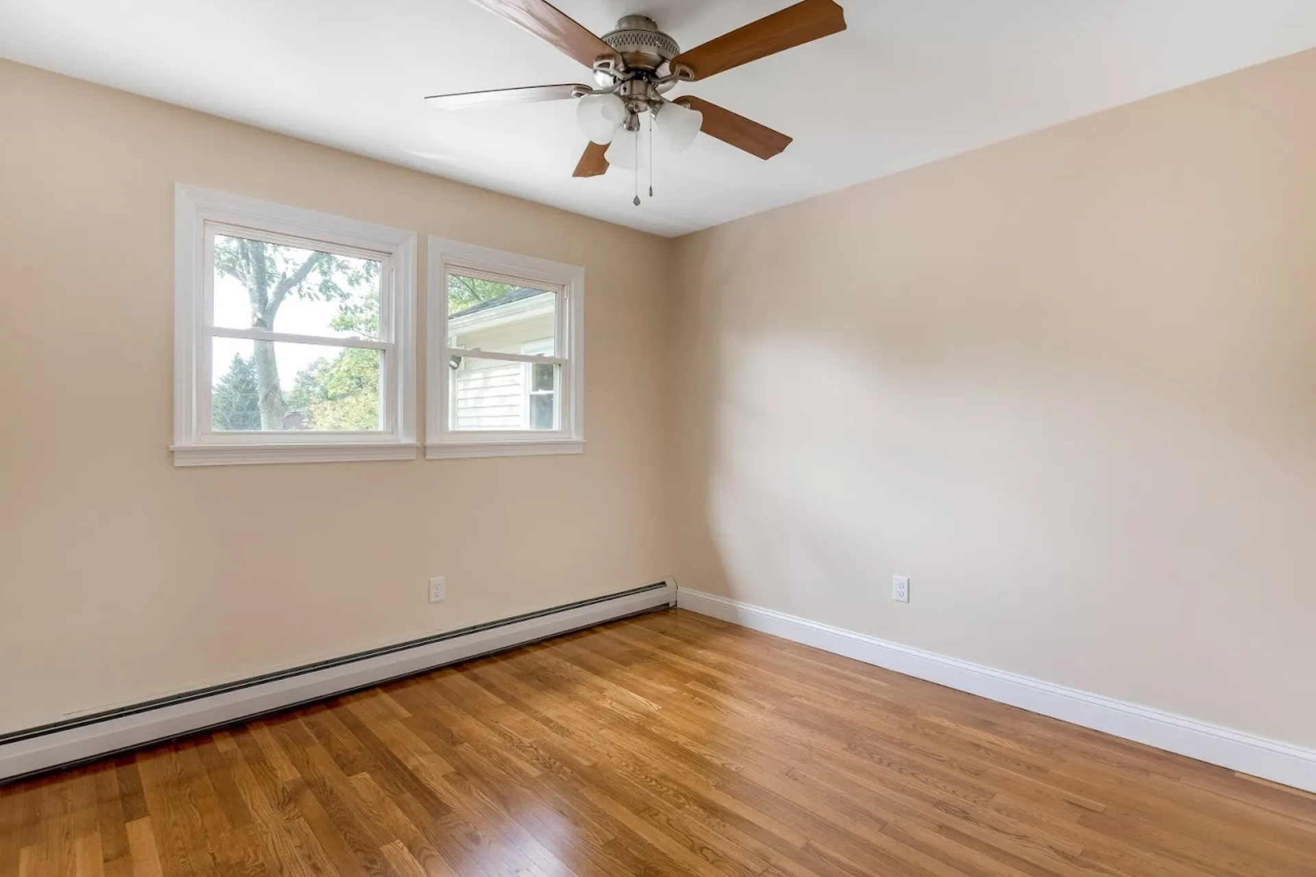 2391 Oak Hill Road Williston VT 05495-7042