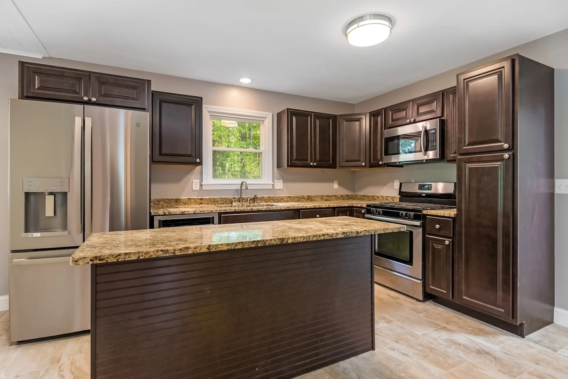 2391 Oak Hill Road Williston VT 05495-7042